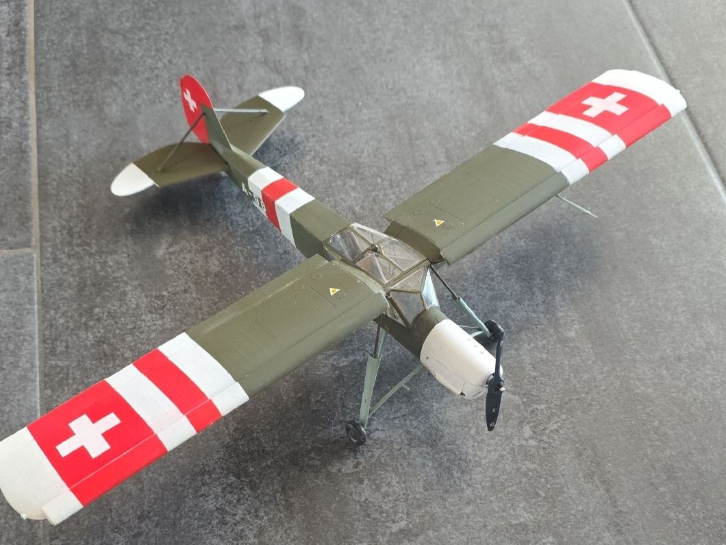 Tamiya Kit di modellismo & Modellini statici: Fieseler Storch Tamiya Swiss 1/48 – Nuovo (secondo la descrizione) da Lentigny venduto da kev_j2xf