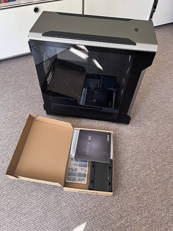 Phanteks Gehäuse: Phanteks Evolv X – Gebraucht aus Zürich von drigg