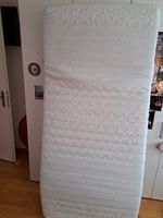 Kaltschaum Matratze mit Lattenrost. Minimal gebraucht