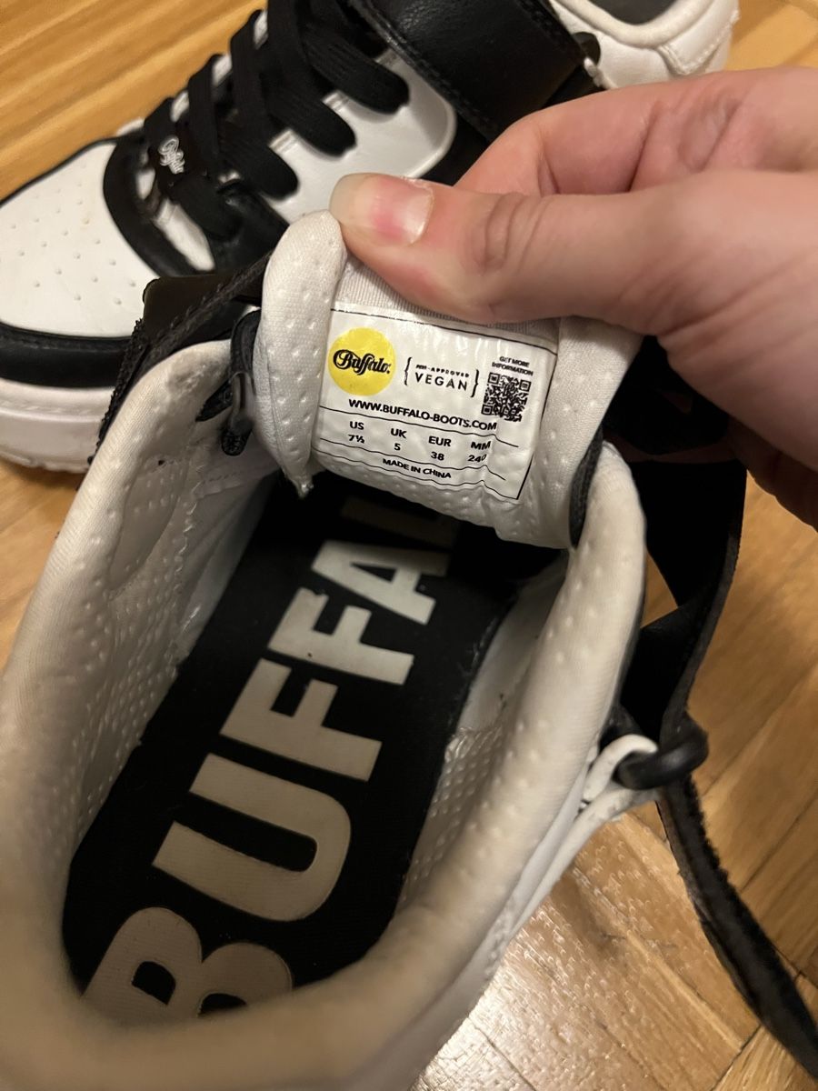 Buffalo Scarpe da uomo: Buffalo Sneaker – Usato da Dietikon venduto da vnsmrc 3