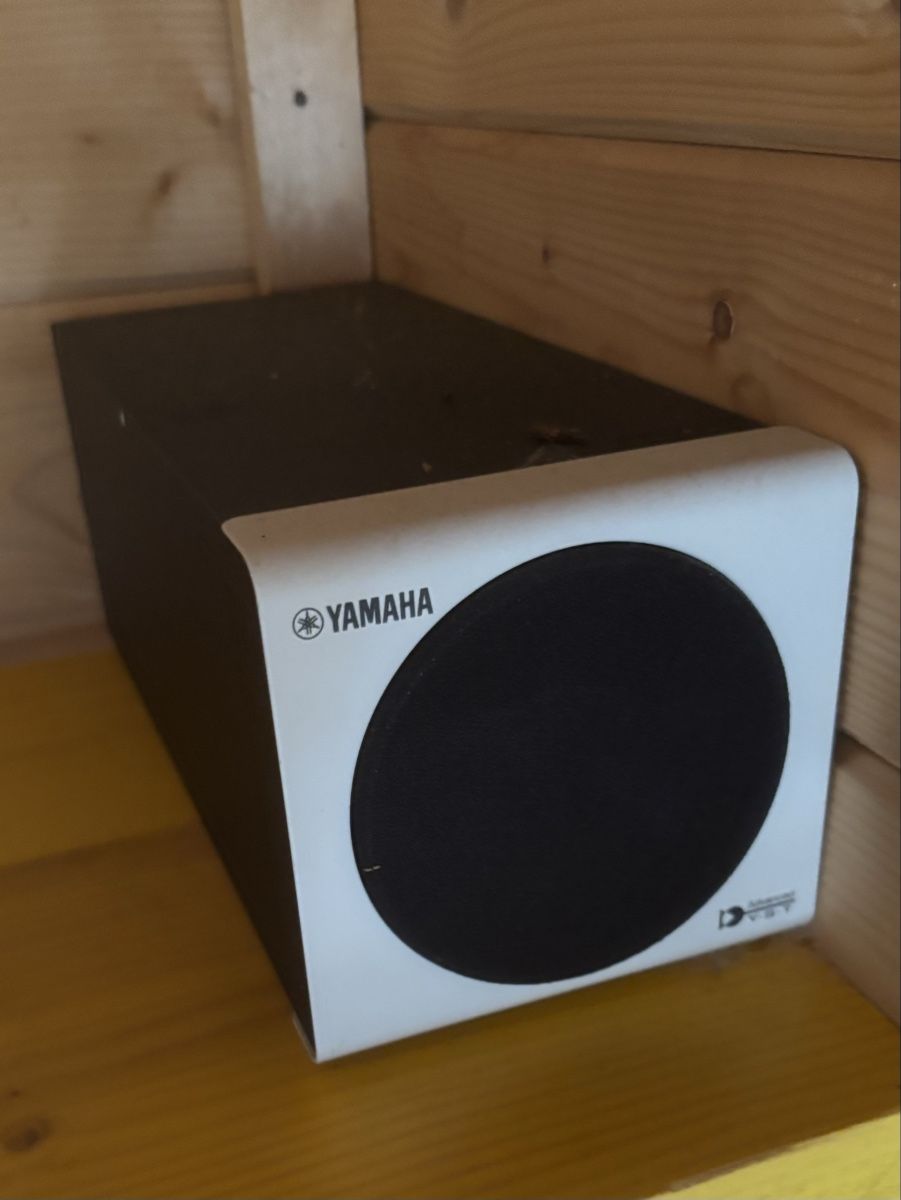 Yamaha Ricevitori: Yamaha CRX-040 – Difettoso da Roggwil BE venduto da NYRF 1