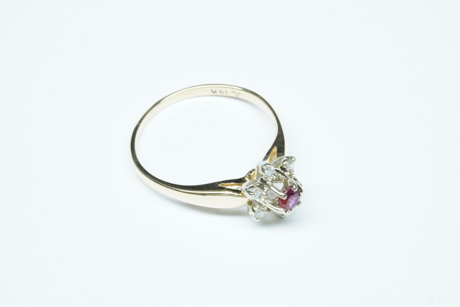 Anelli: Fingerring mit Rubin & Diamanten – Usato da Bülach venduto da Re-Jewelled 4