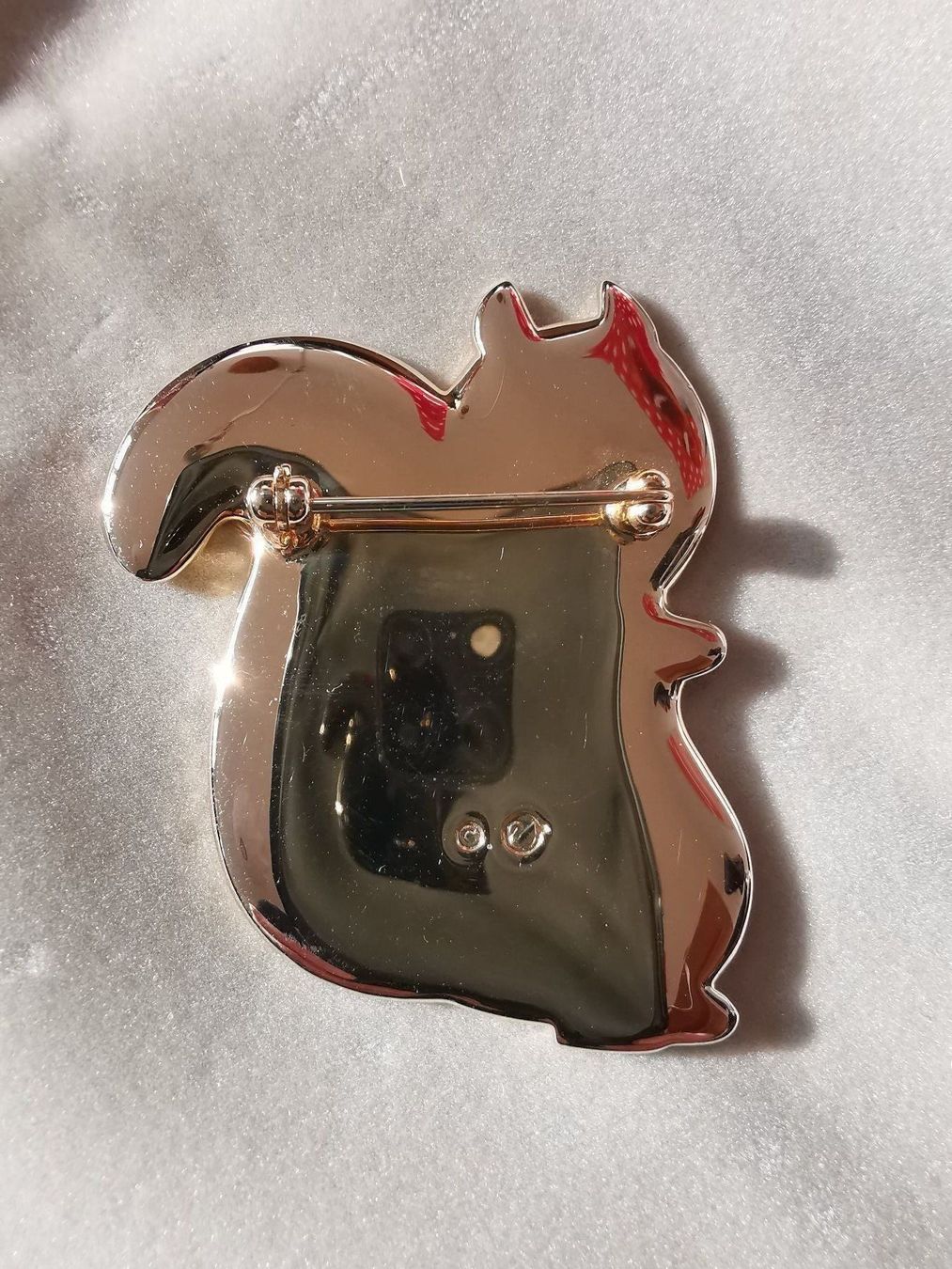 Swarovski Spille & Fermagli: Swarovski Brosche Eichhörnchen gos – Nuovo (secondo la descrizione) da Zürich venduto da Yourgoodbuy 6