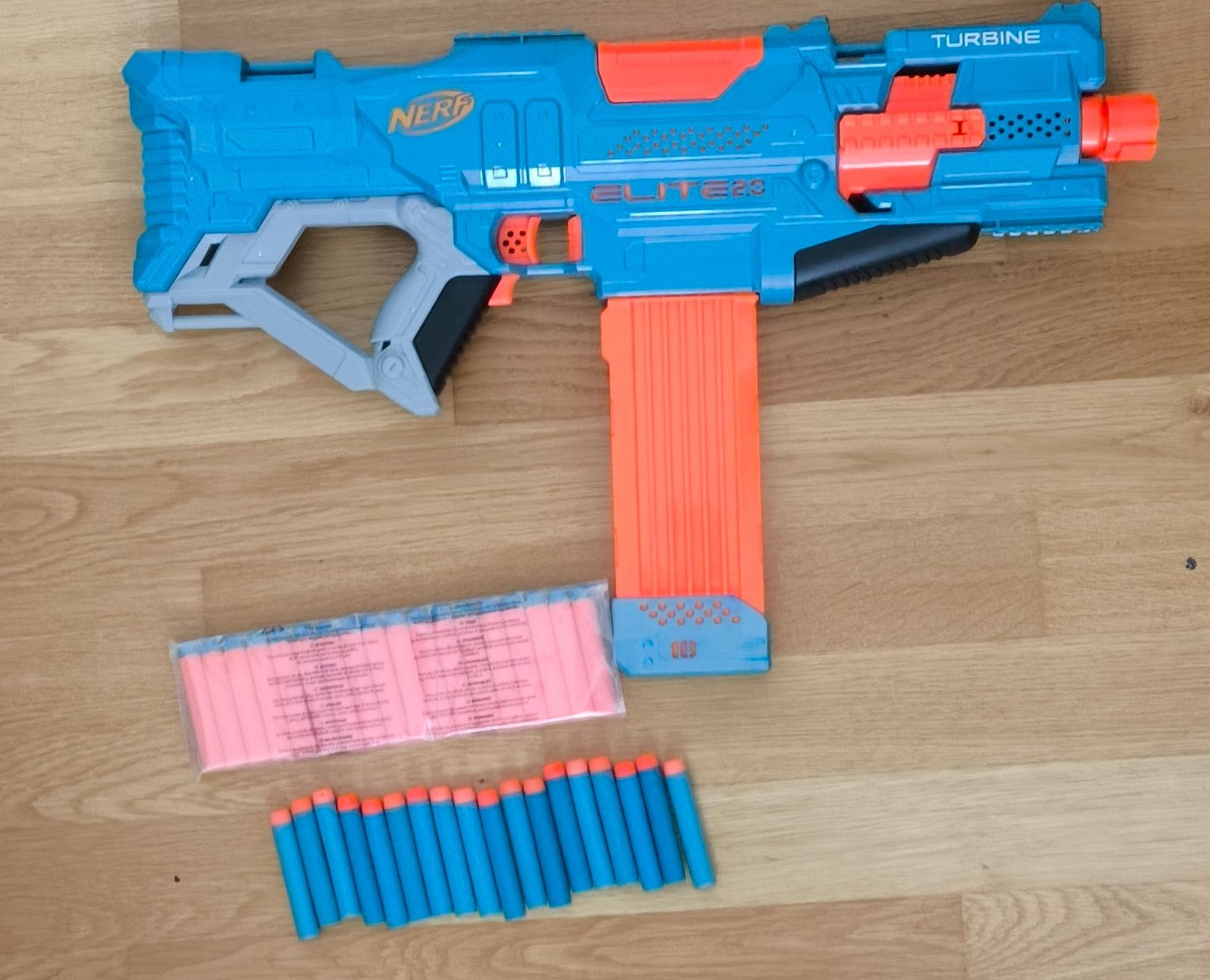 Nerf Giocattoli: Nerf Elite 2.0 Turbine CS-18 – Usato da Arbon venduto da Laszlo.Novak
