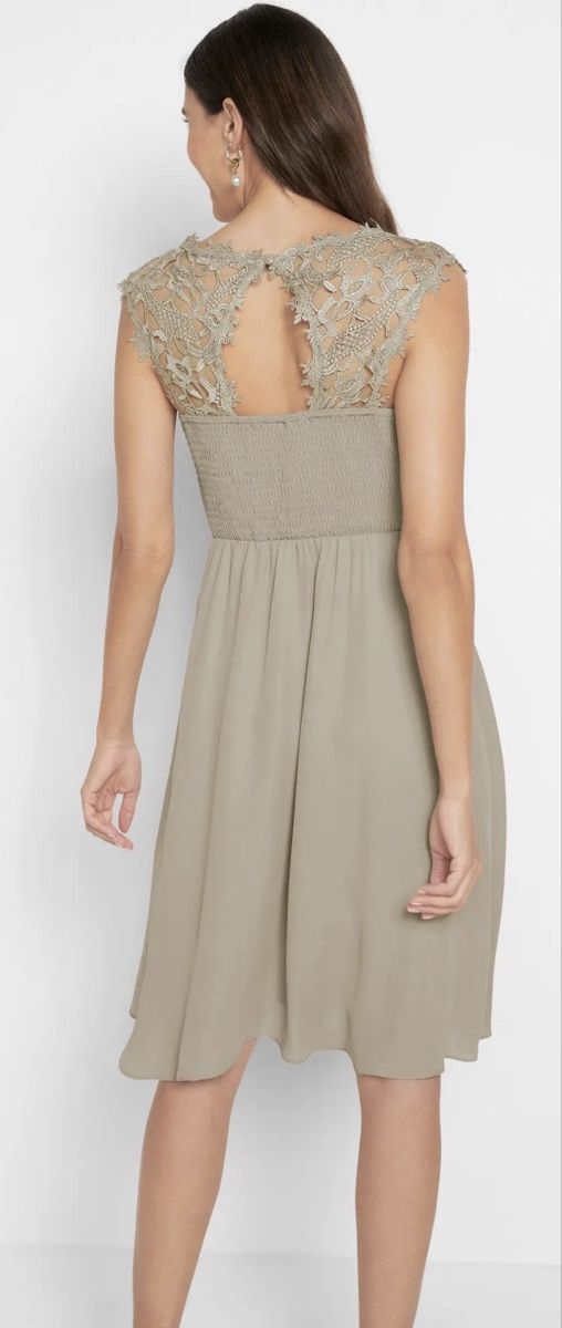 Robes: Kleid mit Spitze 36 – Neuf (Voir description) à Hagenbuch ZH par bsb_7vjt 1