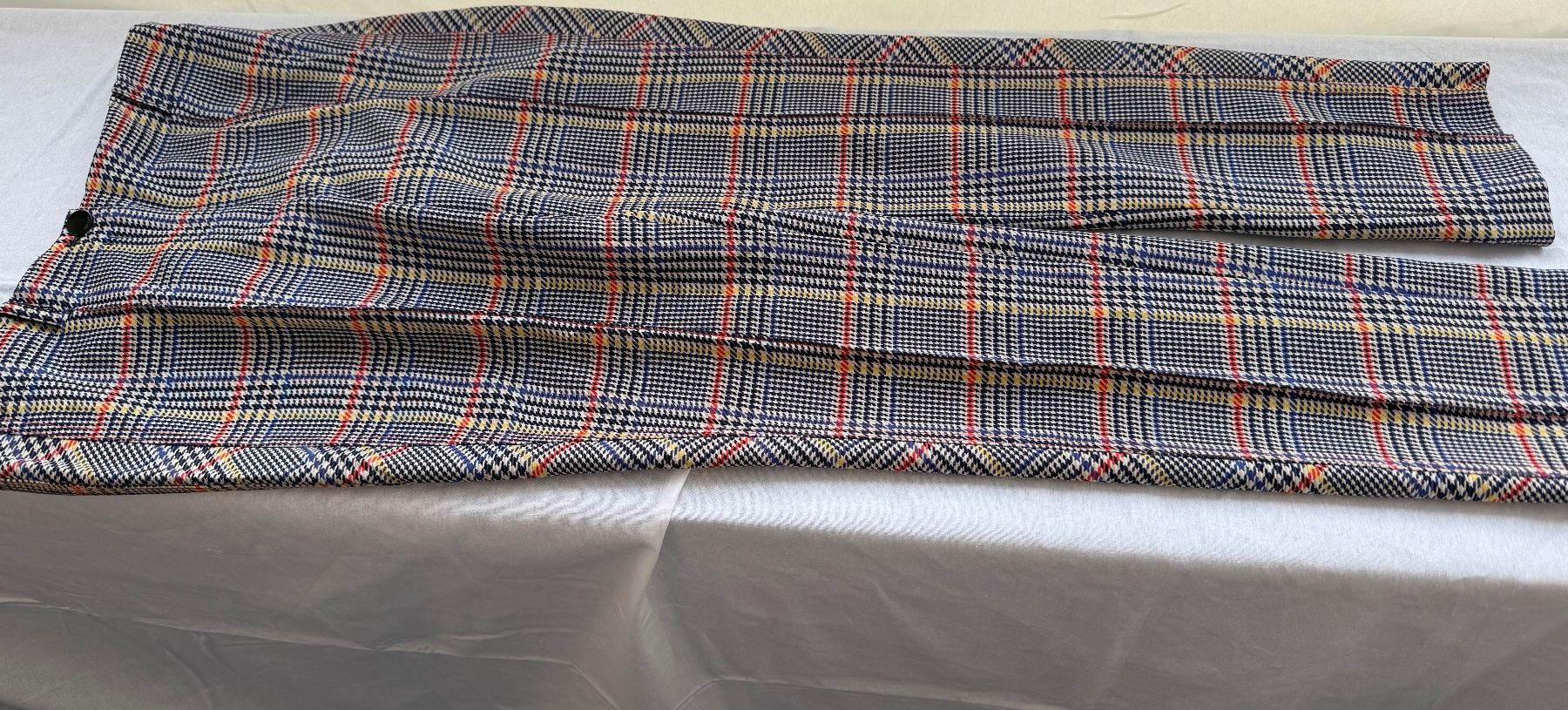 Marc Cain Pantaloni: MarcCain Hose Gr. 4 – Usato da Pfäffikon ZH venduto da Margot1 1