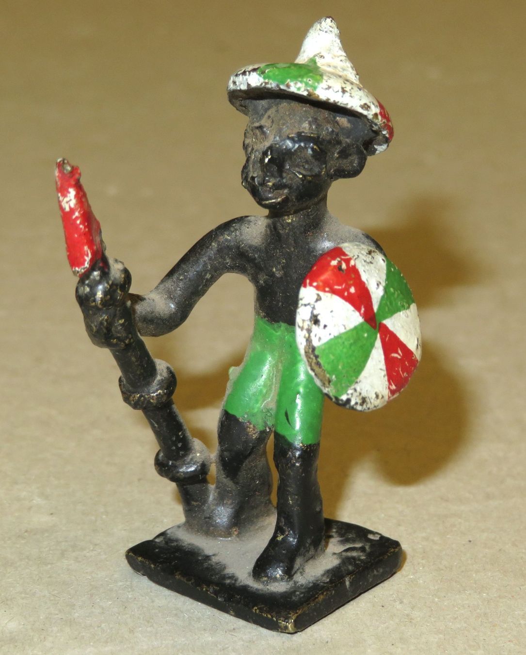 Statuette: Bronzefigur afrikanischer Krieger, Höhe 5.5 cm – Usato da Oberriet SG venduto da ganesh435 2