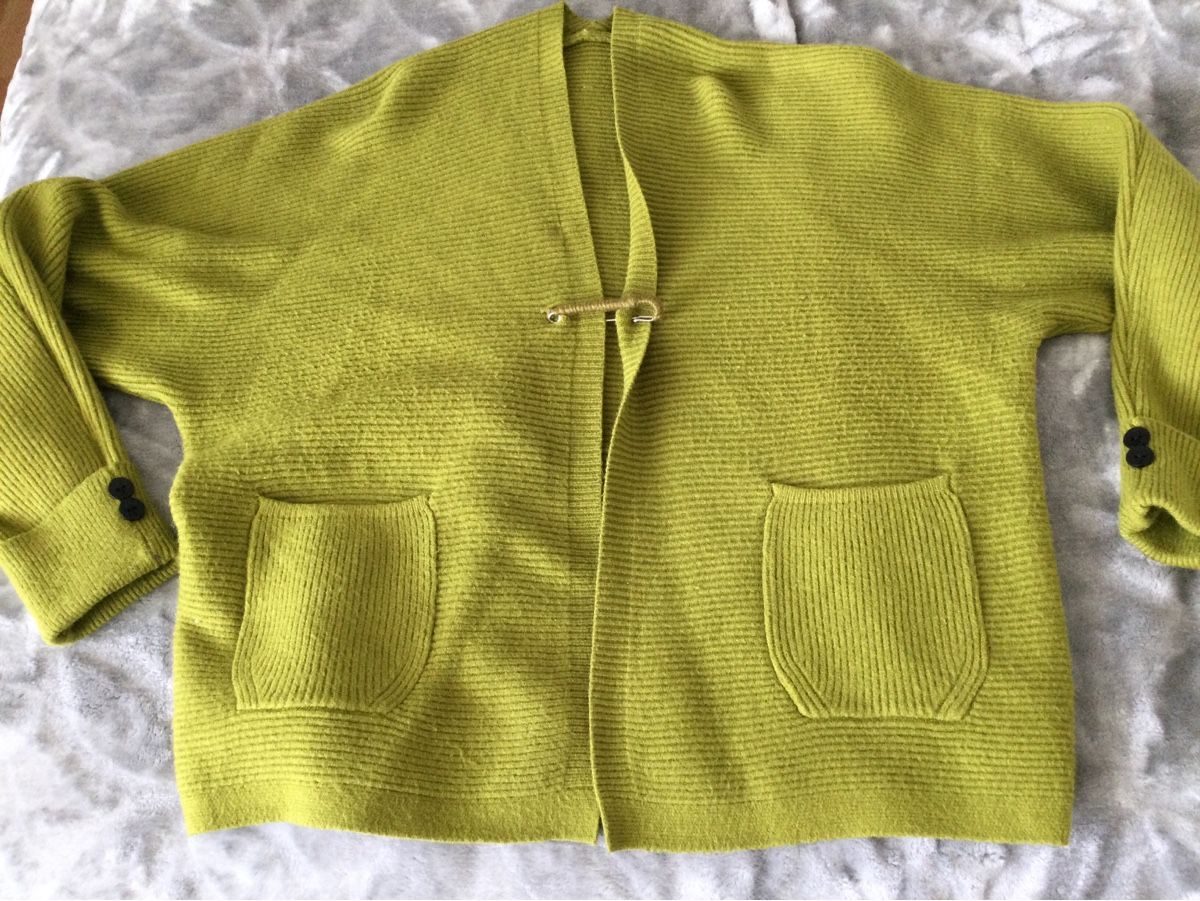 Giacche: Strickjäckli für Herbst  – Usato da Villnachern venduto da Anita2006 1