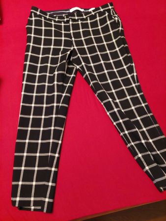 Damenhose der Marke YAYA