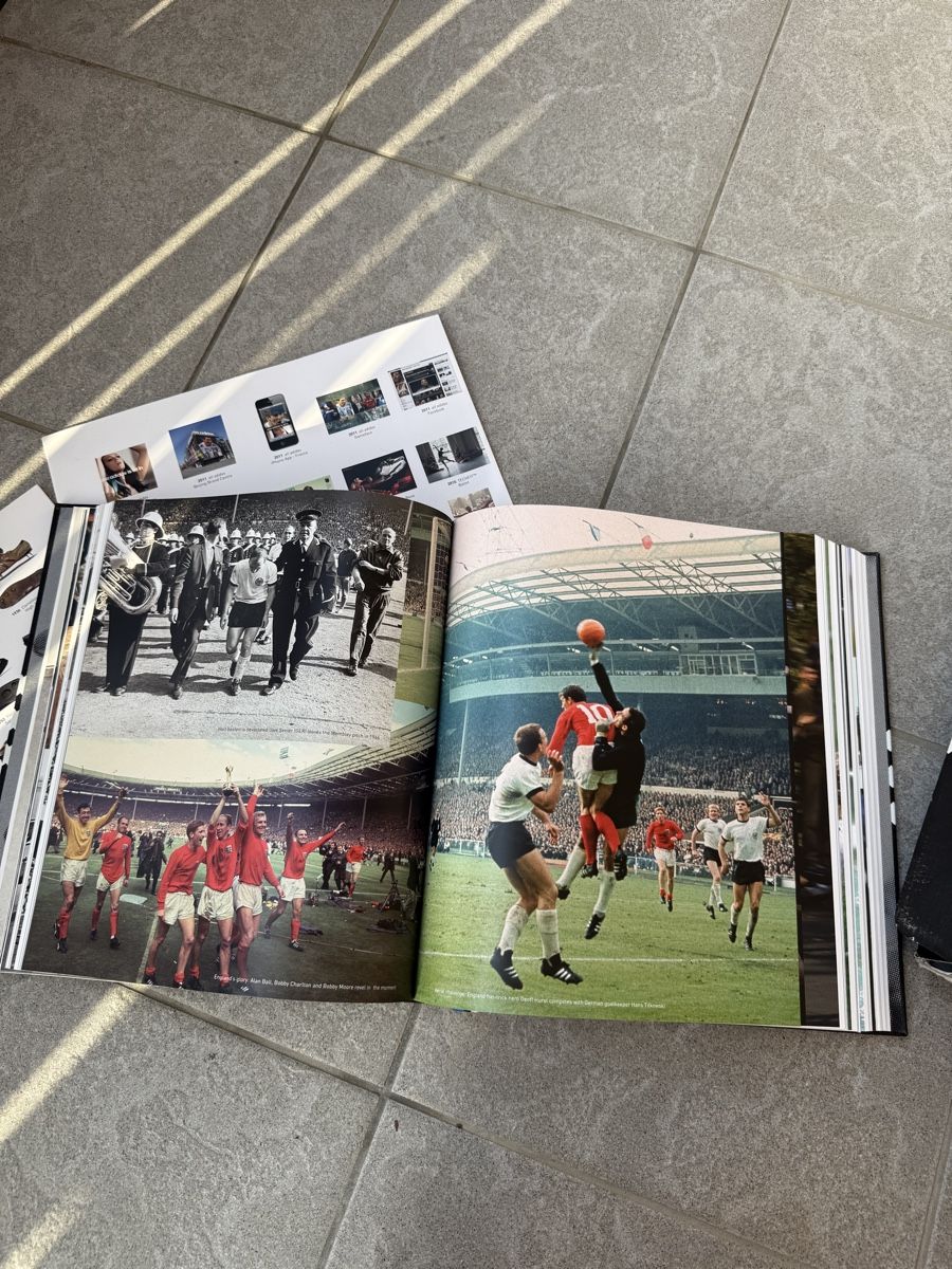 Bücher: Adidas offizielle History Buch – Gebraucht aus Neerach von the_modern_mini 4