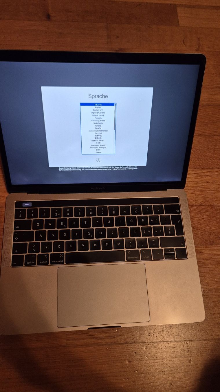 Apple Notebooks: MacBook Pro 2019 – Gebraucht aus Bütschwil von jo_3775 2