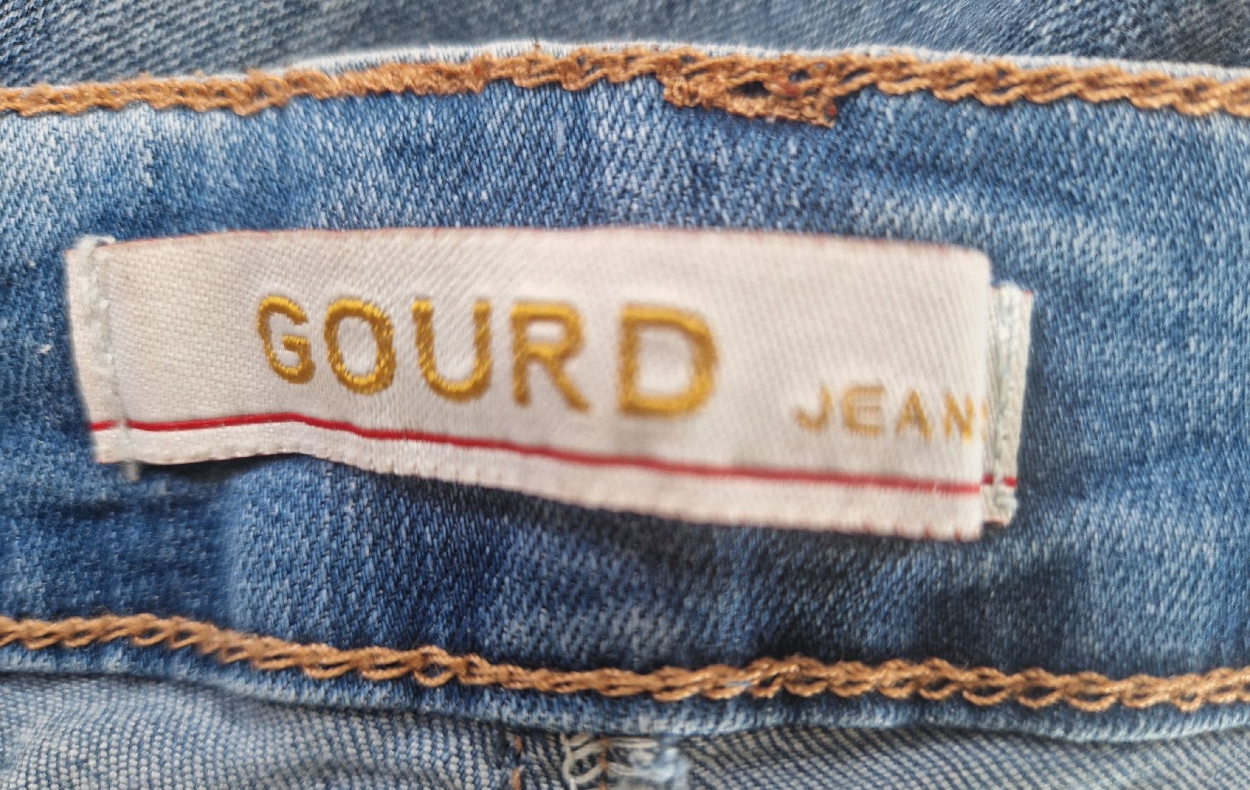 Jeans: Jeans, mit Perlen, Gr. 27 – Usato da Muri b. Bern venduto da mlu_vgj7 5