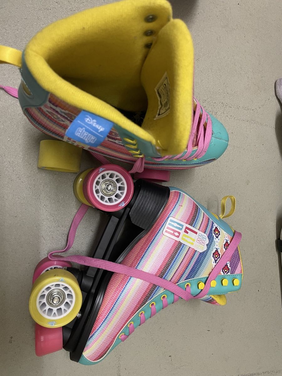Pattini in linea & Pattini a rotelle: Soy Luna Rollschuhe bunt – Nuovo (secondo la descrizione) da Lausen venduto da Fede00