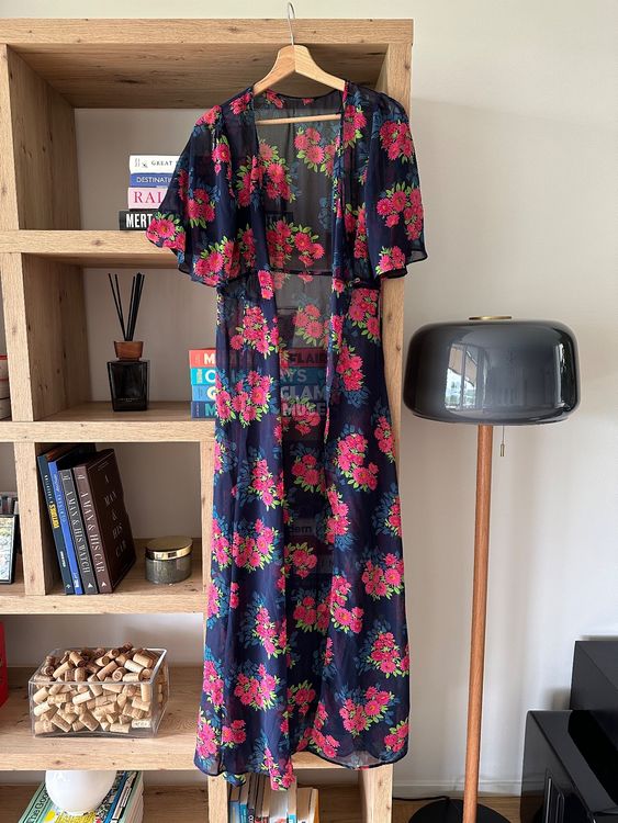 Tunique Bleue à Fleurs Kiabi - Taille 42, Polyester, Sans Manches, Occasion En Très Bon état