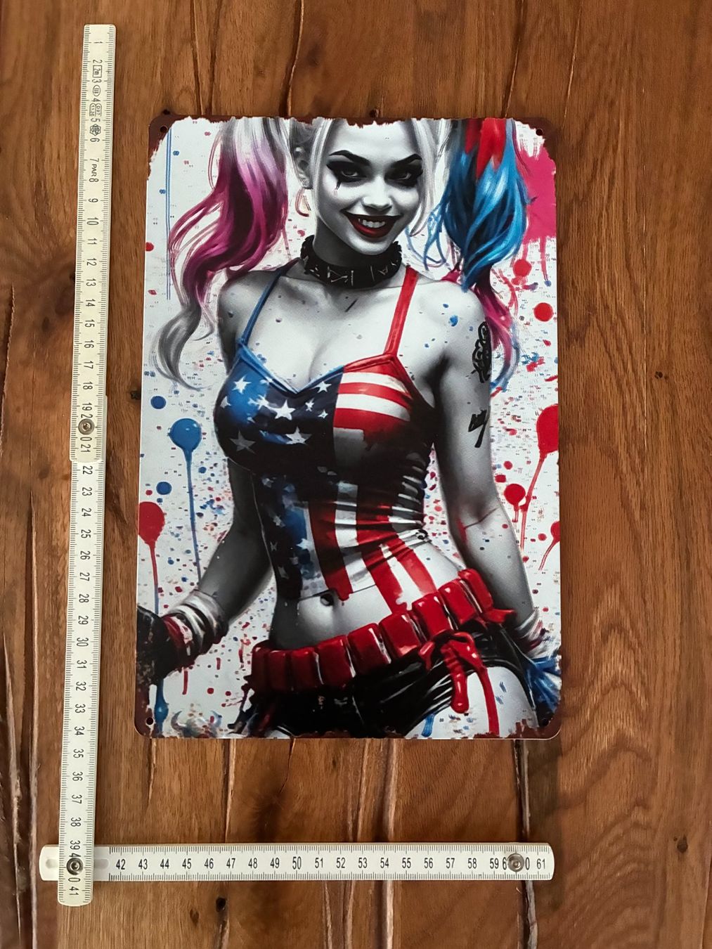 Figuren: Harley Quinn - schönes Blechschild neu – Neu und originalverpackt aus Bremgarten AG von Eurotiz 3