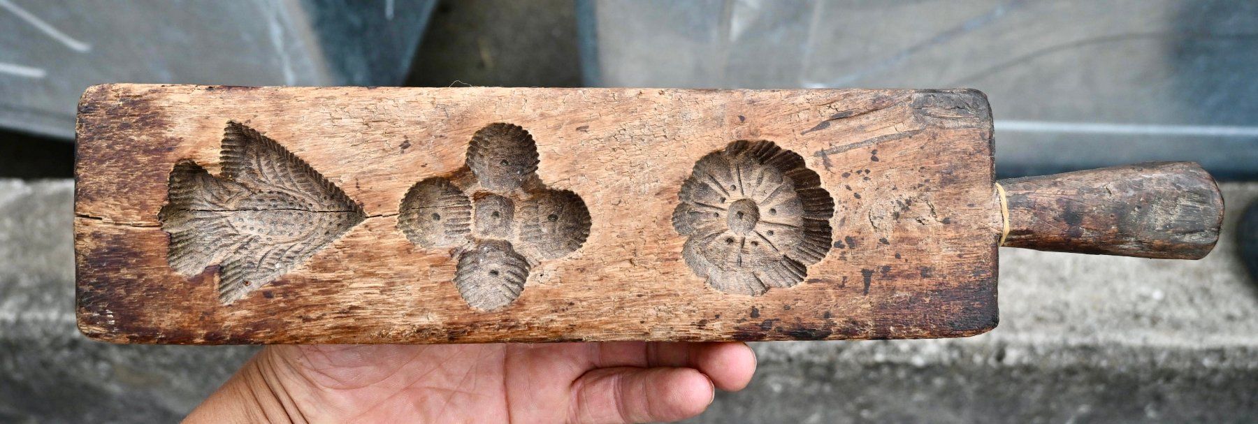 Backformen: antikes Holzmodel handgeschnitzt Zuckerbäckerform L 34.3cm – Gebraucht aus Pfaffhausen von mono_rec