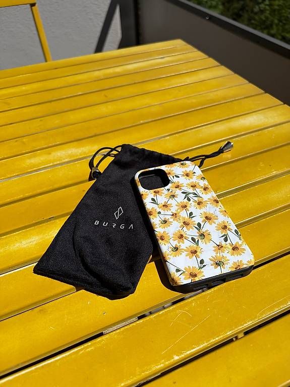 Cover & Protezioni schermo: iPhone 13 Hülle / Case von Burga mit Blumen – Usato da Zürich venduto da shaymay