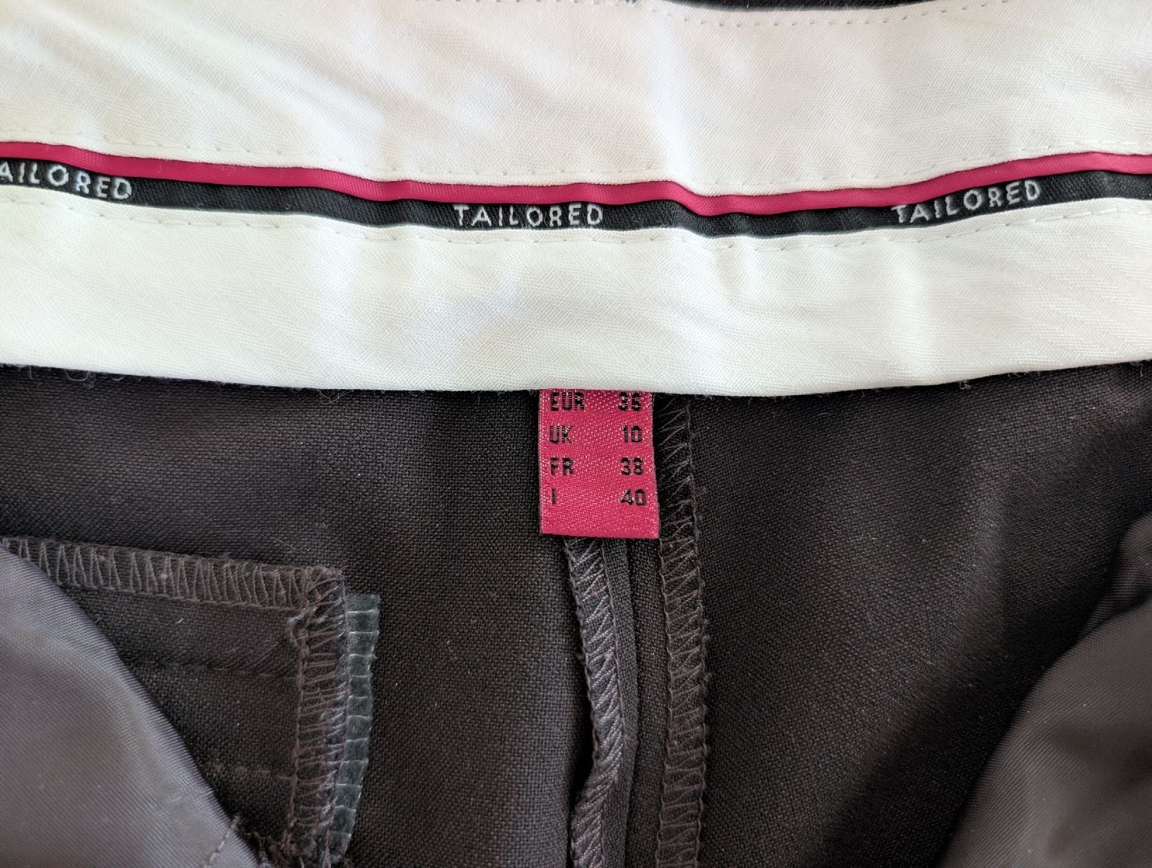 Hosen: Classic Chocolate Brown Trousers – Gebraucht aus Lachen SZ von joa_rf9n 3