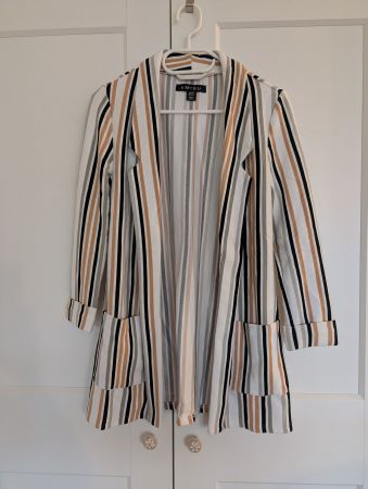 Damen Blazer AMISU gestreift Grösse 34