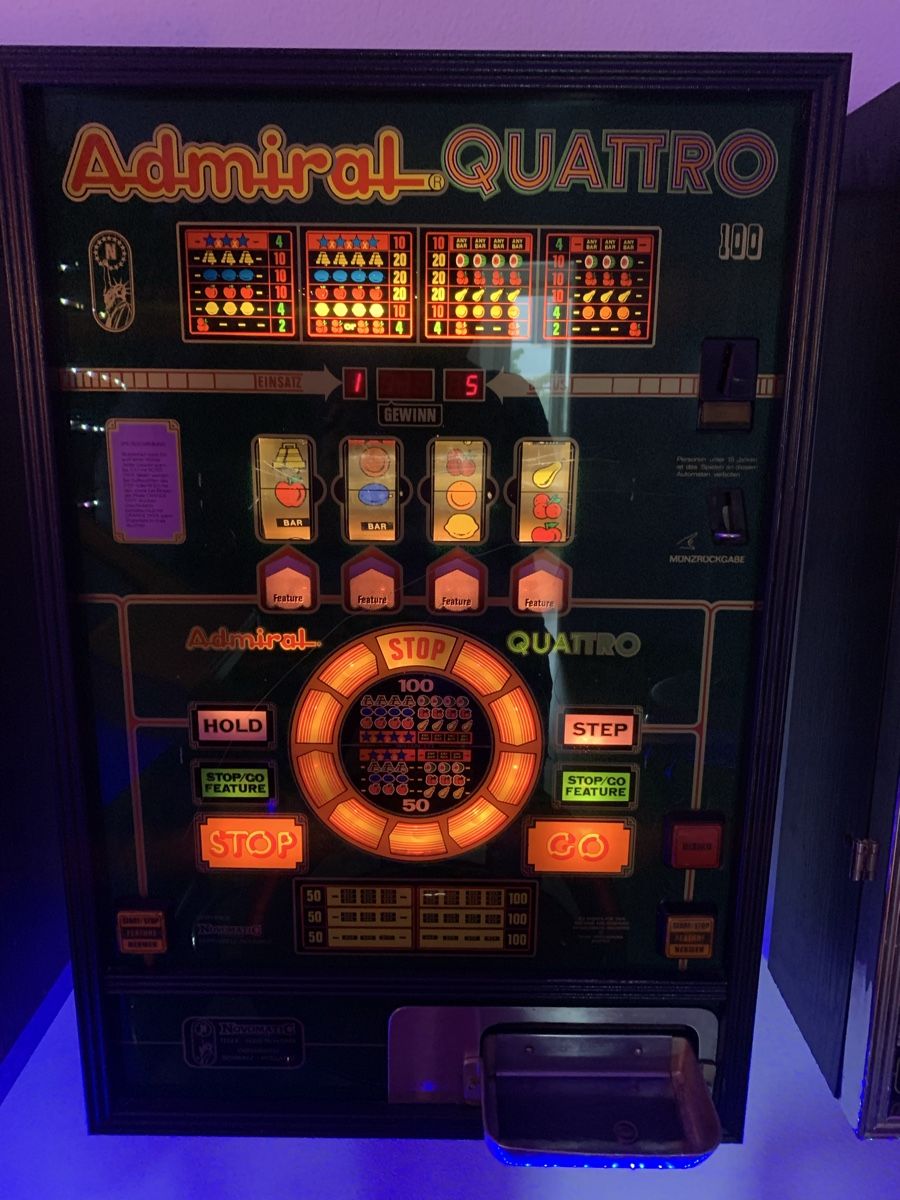 Slot Machine: Admiral Quattro 100 – Usato da Nänikon venduto da Schmidi200 1