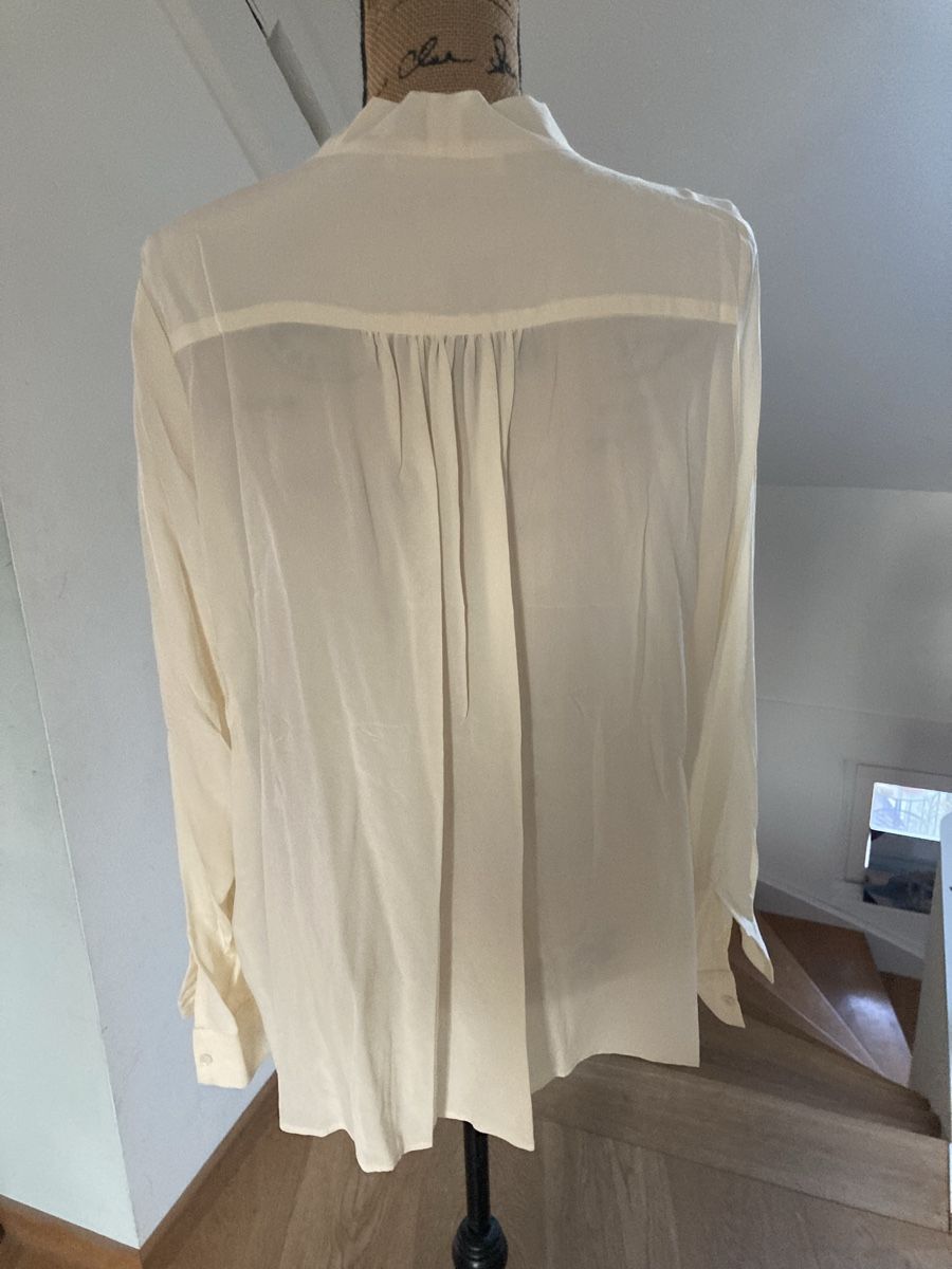 Vanessa Bruno Camicette: Seidenbluse Vanessa Bruno, neuwertig – Nuovo (secondo la descrizione) da Binningen venduto da kku01 1