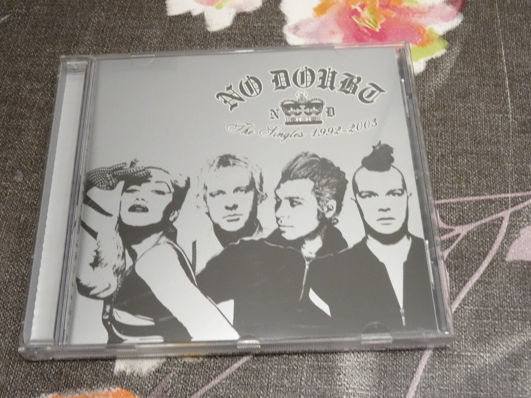 CD: No Doubt - The Singles - 1992-2003 CD – Usato da Olten venduto da Disc-Ausverkauf