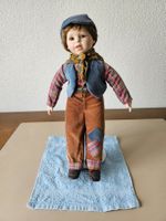 Schöne Puppe aus Mamas Sammlung