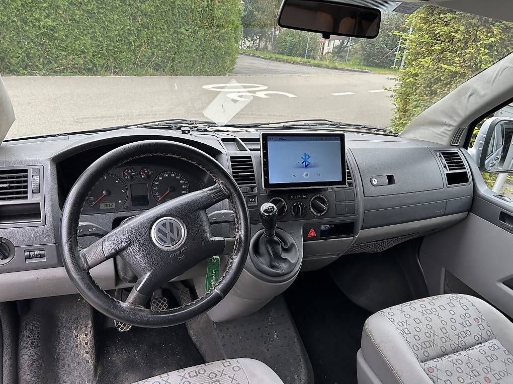 Automobili: Vw T5 Shuttle 2.5 TDI 4Motion – Usato da Engelburg venduto da manuellocher 4