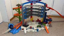 Hot Wheels Garage