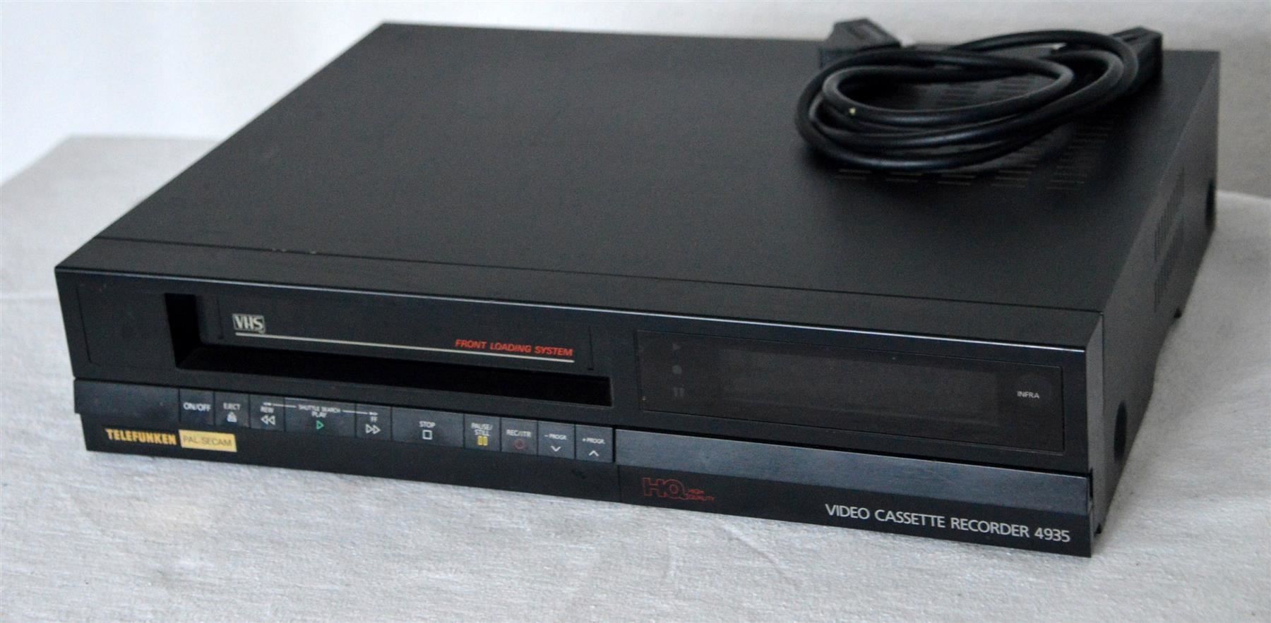 Registratori: Videorecorder VHS  Telefunkem 4935 magnétoscope – Usato da Collonges venduto da arashee 1
