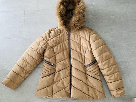 DAUNENJACKE GRÖSSE XL FAST NEU!