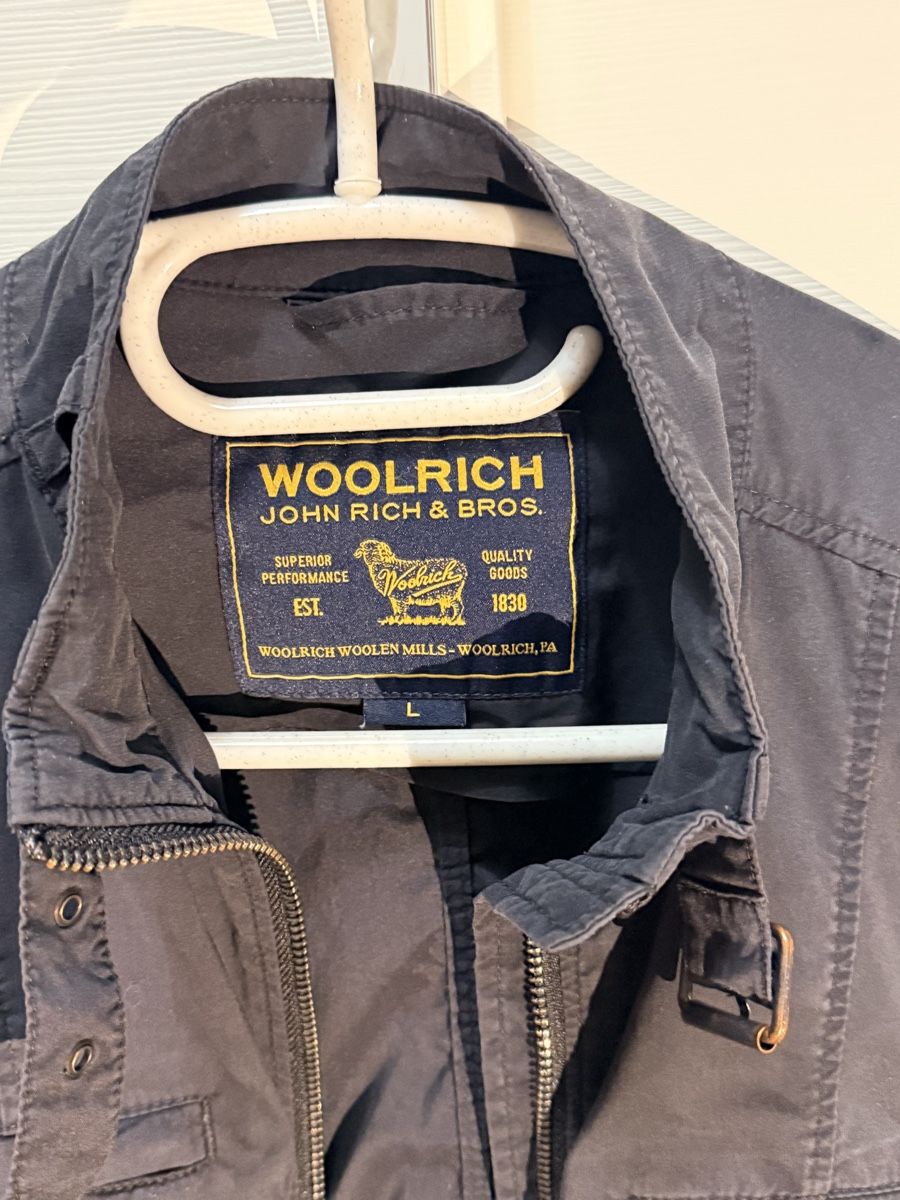 Woolrich Jacken: Giacca Woolrich  taglia L – Gebraucht aus Bellinzona von bul_mvy5 2