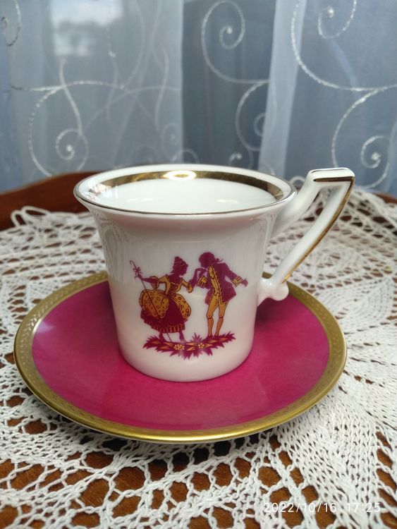 Tasse à café et soucoupe en porcelaine allemande vintage : bords de feuille dorés dégradés bleus - France