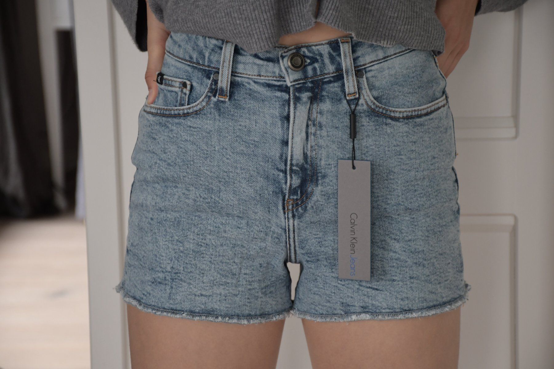 Calvin Klein Pantaloni: neu Schorts von Calvin Klein gr. 27 – Nuovo e nell'imballaggio originale da Nuglar venduto da Korsika2