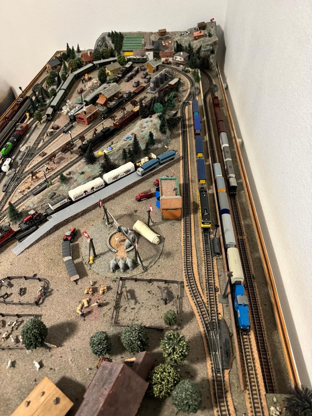 Modellini di ferrovie: Modelleisenbahn "Spur N" (Preis Verhandlungsbasis) – Usato da Sempach venduto da sta_p662 3