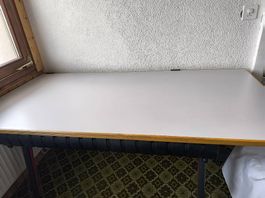 Büro Tisch 