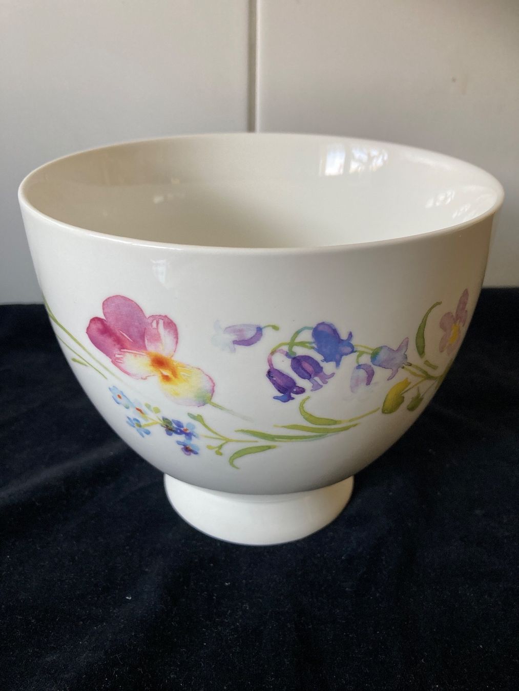 Schalen: Hübsche Schüssel mit Blumen-Motiv – Gebraucht aus Zürich von Chaeffeler 2