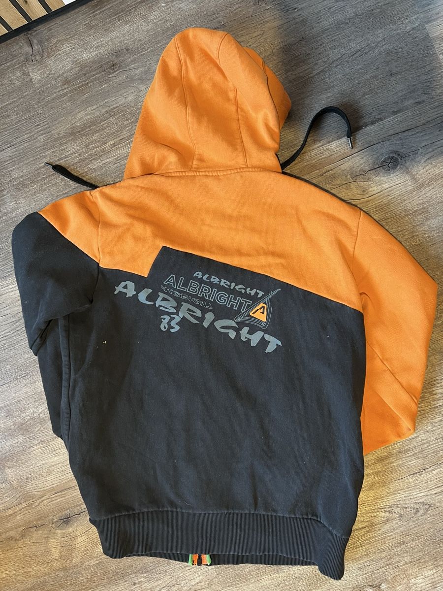 Albright Pulls et sweat-shirts: Pullover Albright gr 176 – D'occasion à Niederstocken par Eleonore000 1
