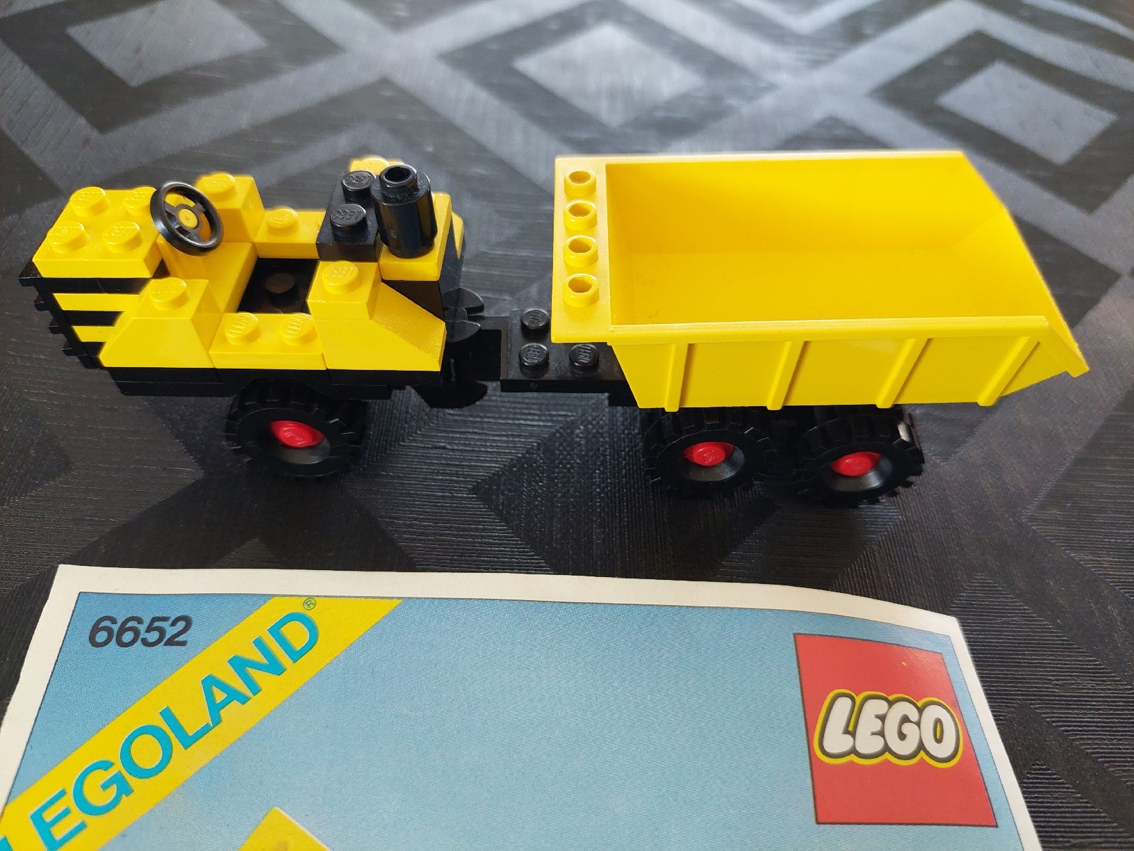 Lego Spielzeuge: Legoland 6652 Kipplaster 1983 – Gebraucht aus Zetzwil von sti_x9xf 2
