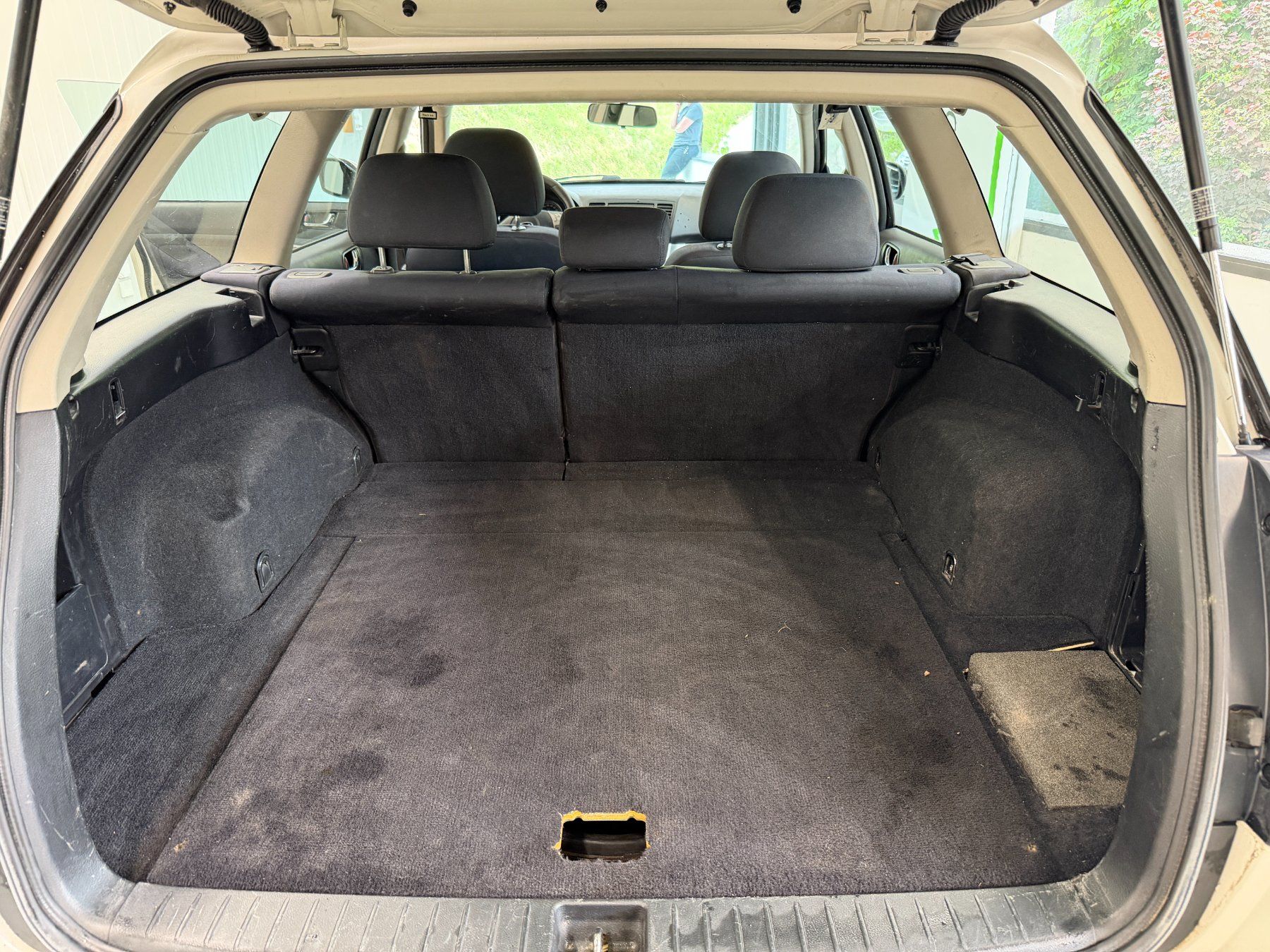 Subaru Automobili: SUBARU LEGACY OUTBACK 2.5i ab Platz – Usato da Adelboden venduto da Tonner 8
