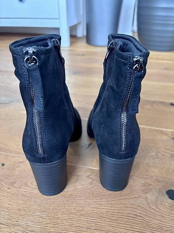 Scarpe da donna: Wildleder Stiefelette Grösse 38 – Usato da Gossau SG venduto da Rebecca-92 2