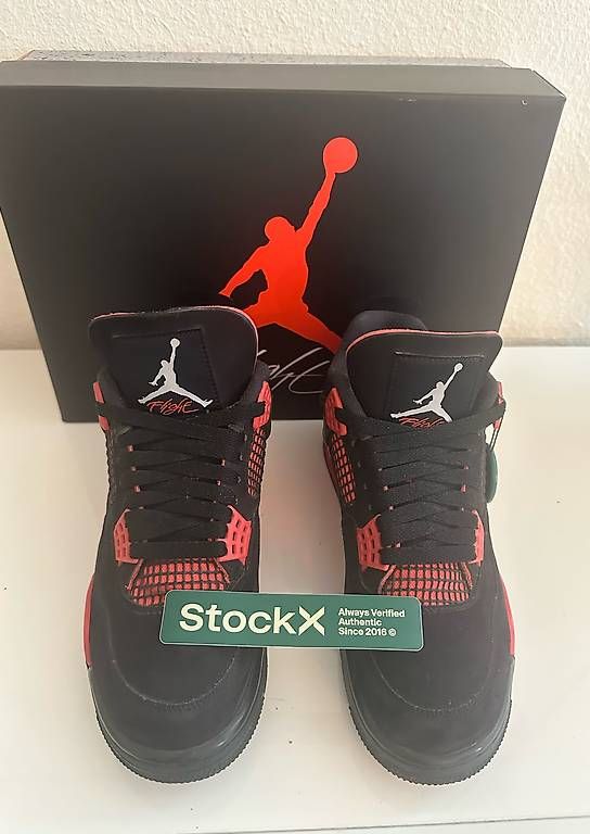 Jordan Scarpe da uomo: ORIGINAL! JORDAN 4 Retro Red Thunder. Gr. 40.5.Porto gratis! – Usato da Flawil venduto da mar_9chb 1