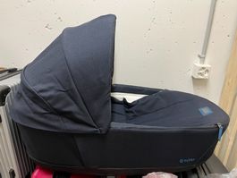 CYBEX Priam Lux Tragewanne – Dunkelblau. Kaum genutzt