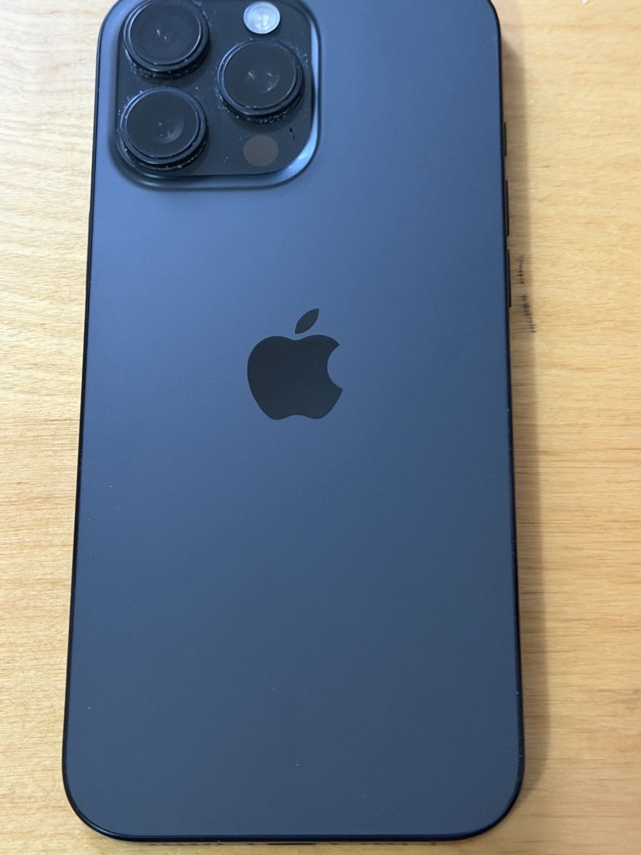 Apple Telefoni cellulari / Smartphones: iPhone 16promax – Nuovo (secondo la descrizione) da Zürich venduto da jos_rk6b 8