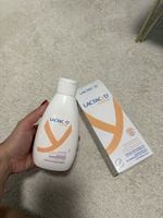 Lactacyd Classic Intimpflege Flasche und Karton