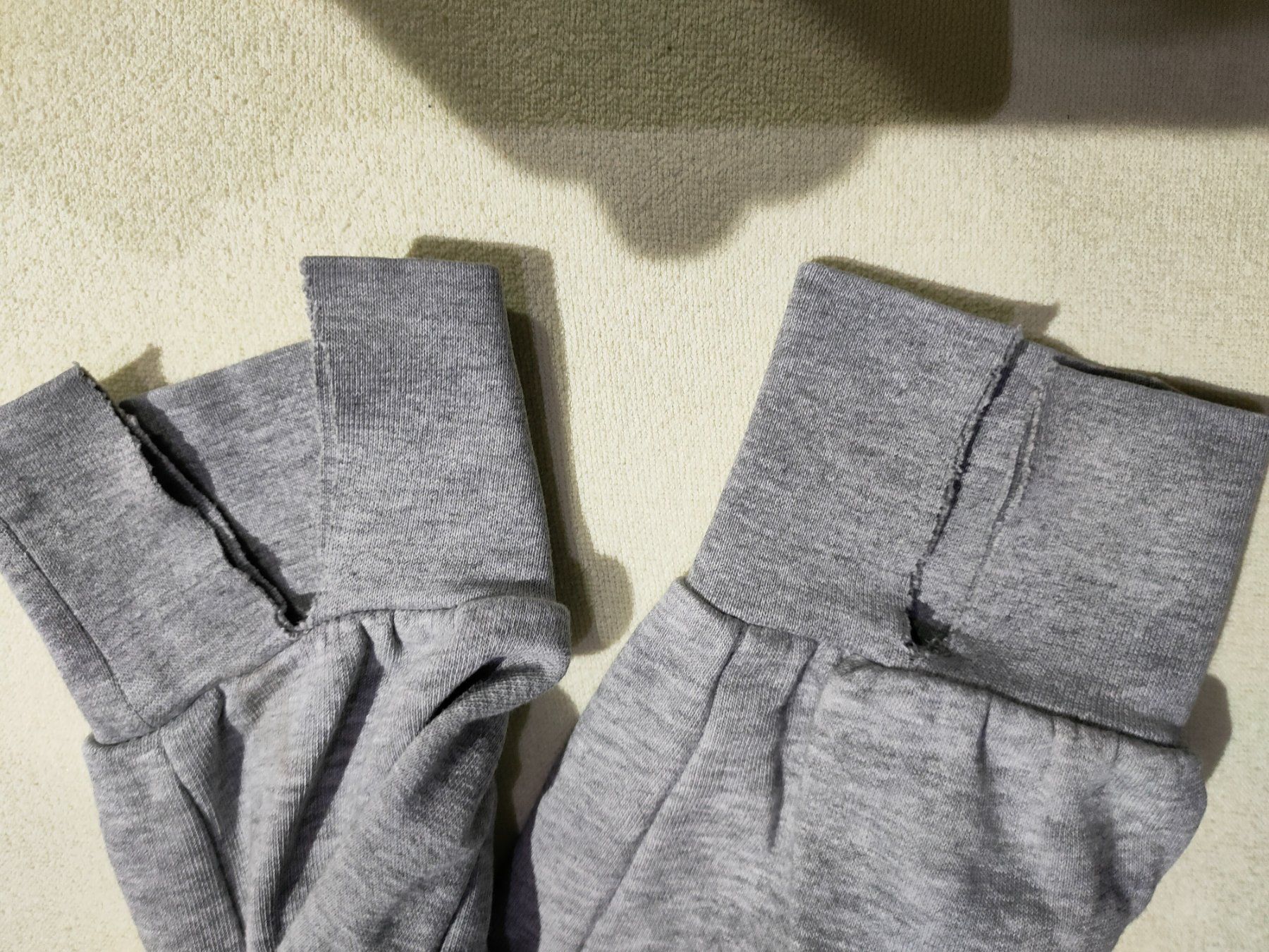 H&M Pantaloni: Trainerhose Divided Gr.146 Grau – Usato da Bronschhofen venduto da happynews2018 4