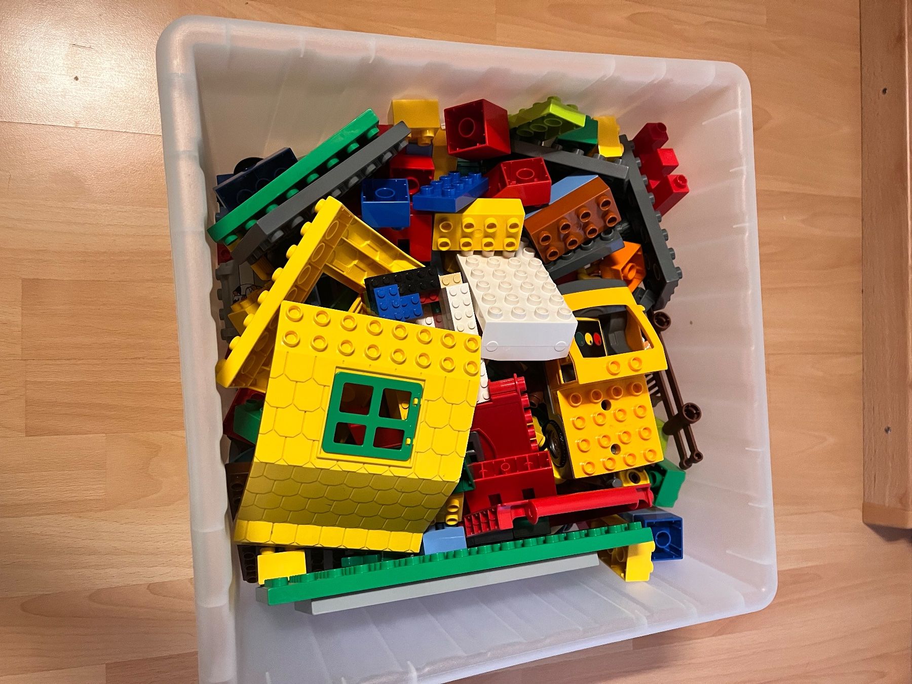 Lego Spielzeuge: LEGO Duplo (Box div. Teile) – Gebraucht aus Kägiswil von Jen88 3