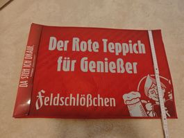 Feldschlösschen roter Teppich für Geniesser Neu