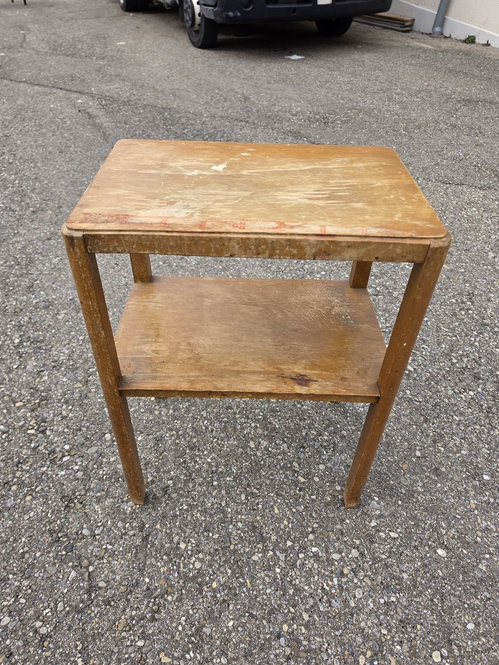 Tavoli: Holz Taburett / Tischchen mit Ablage, Vintage Look – Usato da Mettlen venduto da elios0888 2