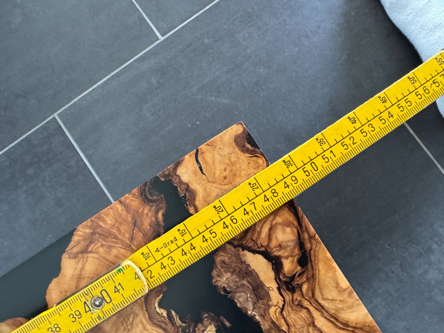 Tavoli: Epoxy River Tisch Couchtisch Holz Design Tisch Handmade – Usato da Beckenried venduto da chef3945 2